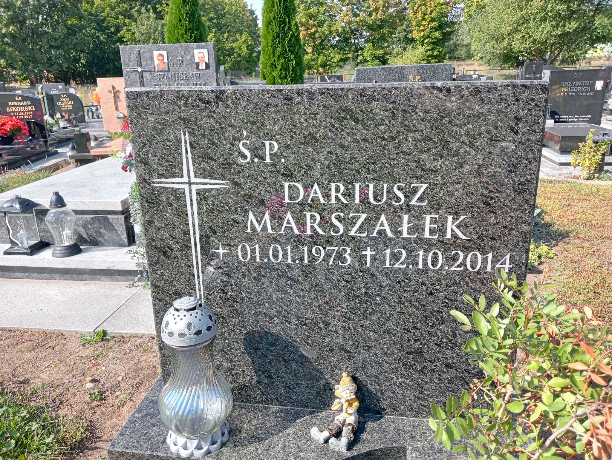 Dariusz Marszałek 1973 Skarszewy - Grobonet - Wyszukiwarka osób pochowanych